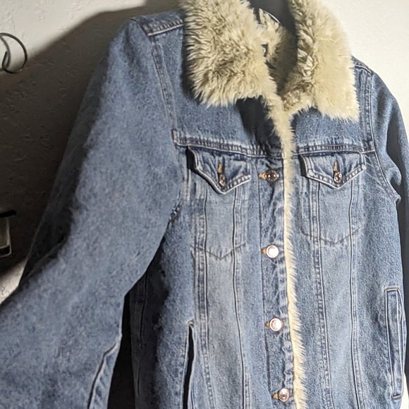 Vintage Denim Jacket - Picture 2 of 5